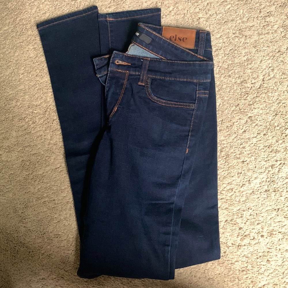 Else women’s skinny jeans. Dark wash. Size 27